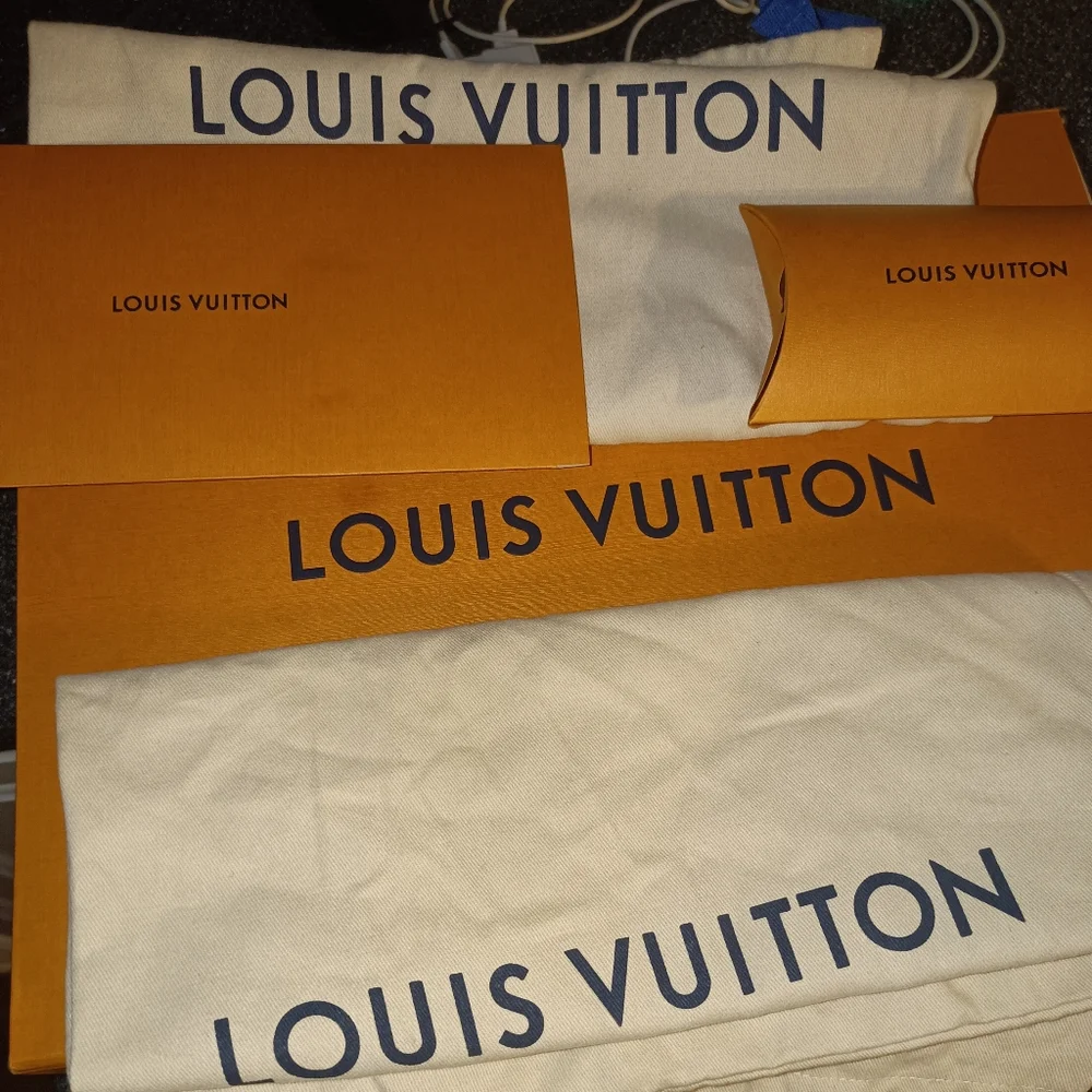 COPY - Louis Vuitton Mens Ebene Trainer Sneakers - Picture 5 of 9